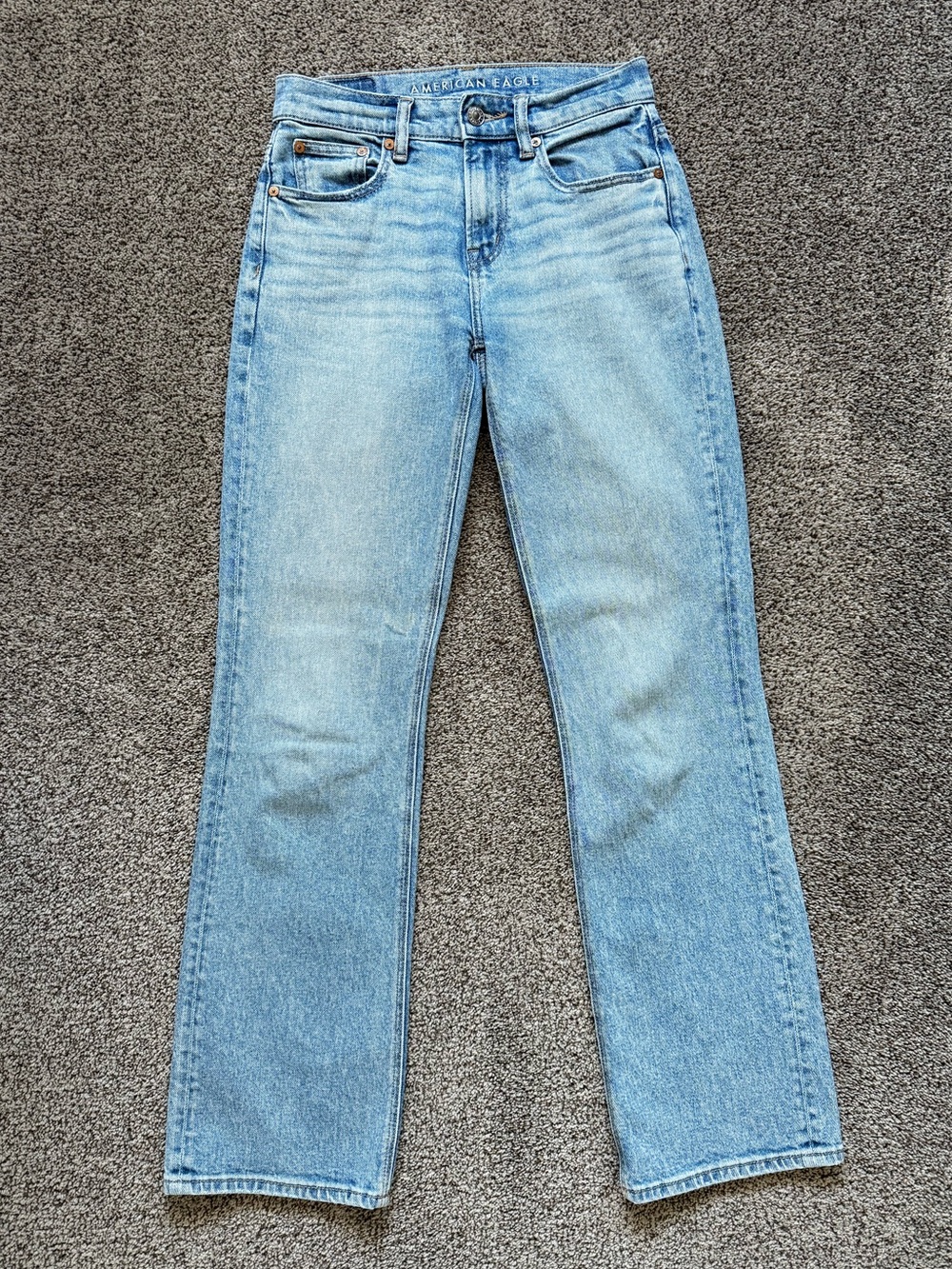 American Eagle Outfitters Blue Light Wash 90s Bootcut Jeans
